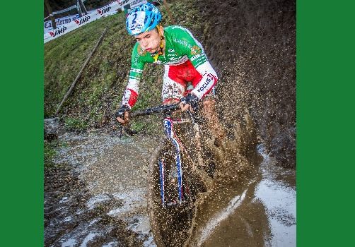 ESCE “PEDALARE NEL FANGO” : NUOVO LIBRO SUL CICLOCROSS